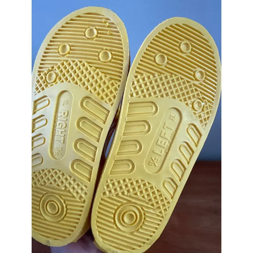NOS Teletubbies Yellow Rain Boots Rubbers  Size 11/12 Vintage 90s